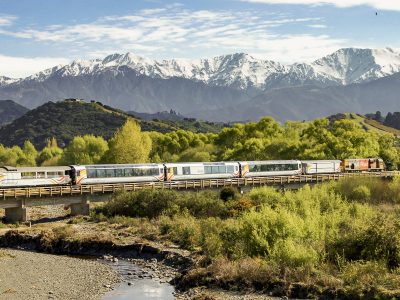 Coastal Pacific train New Zealand